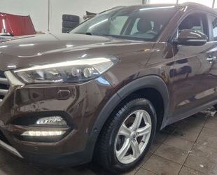 Hyundai Hyundai Tucson Premium 4WD LED Navi Kamera Leder Gebrauchtwagen