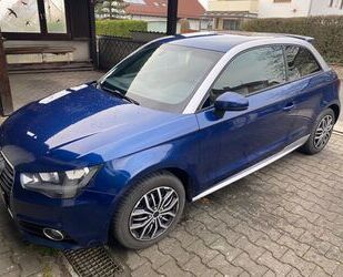 Audi Audi A1 1.6 TDI 66kW Ambition Ambition Gebrauchtwagen