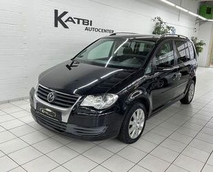 VW Volkswagen Touran 1.6 Freestyle Navi HU 09.2026 Gebrauchtwagen