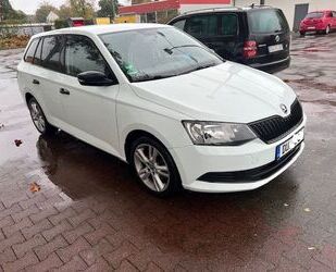 Skoda Skoda Fabia 1.0l MPI 55kW Active Combi Active Gebrauchtwagen