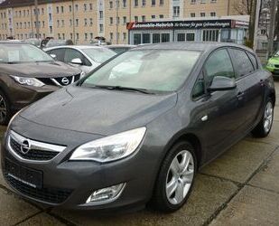 Opel Opel Astra 1.6 Design Edition Automatik! Sitzheizu Gebrauchtwagen