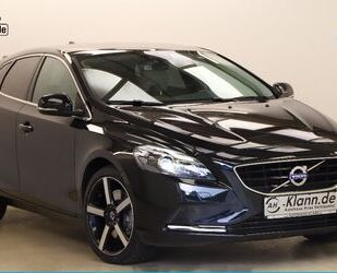 Volvo Volvo V40 2.0 T5 245 PS Inscription Pano Navi Keyl Gebrauchtwagen