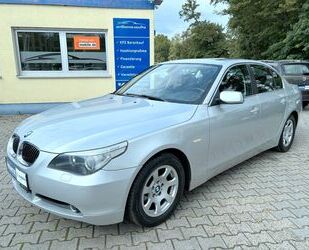 BMW BMW 523i Lim.*Navi*PDC*Temp*Glasdach elektr*Xen* Gebrauchtwagen