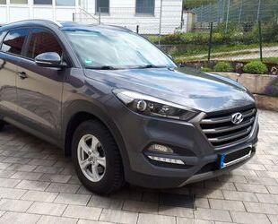 Hyundai Hyundai Tucson 2.0 CRDi 100kW Trend 4WD Automatik Gebrauchtwagen