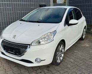 Peugeot Peugeot 208 Allure 1.6 VTi Aut. Navi. Shz. PDC Gebrauchtwagen