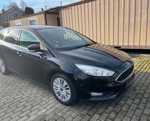 Ford Ford Focus Turnier 1.5 TDCI Business Navi Kamera Gebrauchtwagen