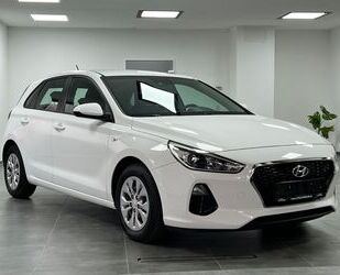 Hyundai Hyundai i30 Pure/PDC/TEMP/KLIMA/START-STOP/MFL/4SE Gebrauchtwagen