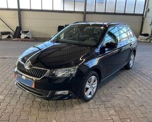 Skoda Skoda Fabia Ambition *24.000 KM*TÜV NEU*SHZ*AHK* Gebrauchtwagen