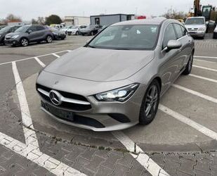 Mercedes-Benz Mercedes-Benz CLA 180 Shooting Brake Gebrauchtwagen