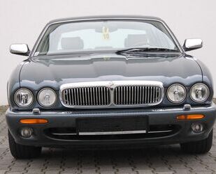 Jaguar Jaguar Daimler V8 Langversion 2 Jahre Garantie Gebrauchtwagen