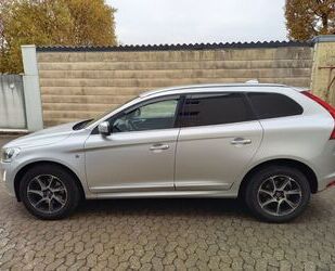 Volvo Volvo XC60 D3 Ocean Race Top Zustand 2 Hd. Scheckh Gebrauchtwagen