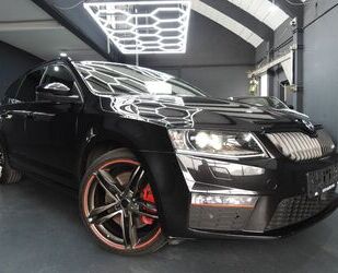 Skoda Skoda OCTAVIA COMBI 2.0 TDI RS DSG Gebrauchtwagen