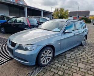 BMW BMW 325i Tüv Klimatr Tempom Sitzhzg PDC Gebrauchtwagen