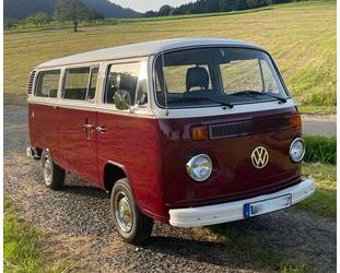 VW Volkswagen T2 b , 90 PS, 8-Sitzer, Top-Zustand, H- Gebrauchtwagen