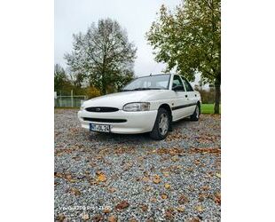 Ford Ford Escort 1.6i 16V Gebrauchtwagen