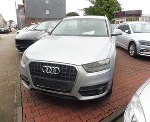 Audi Audi Q3 2.0 TDI mit Top Aussttattung Top Top Gebrauchtwagen