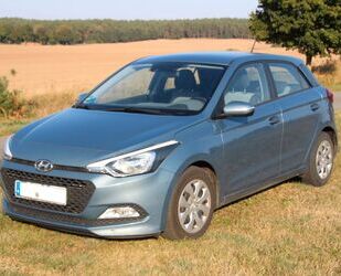 Hyundai Hyundai i20 1.4 CRDi - Sitzhzg/Tempomat/Freisprech Gebrauchtwagen