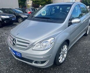 Mercedes-Benz Mercedes-Benz B 200 B -Klasse ,PDC,Teilleder Gebrauchtwagen