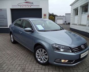 VW Volkswagen Passat Lim. Comfortline Autom.*Navi* Gebrauchtwagen