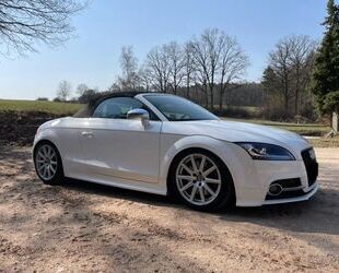 Audi Audi TTS Roadster 2.0 TFSI quattro Schalter Ibiswe Gebrauchtwagen