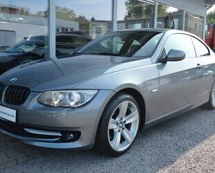 BMW BMW 320d Coupe*AUTOMATIK*LEDER*PDC*XENON* Gebrauchtwagen