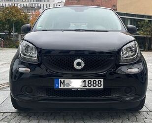 Smart Smart ForFour schwarz/schwarz Automatik Top Zustan Gebrauchtwagen