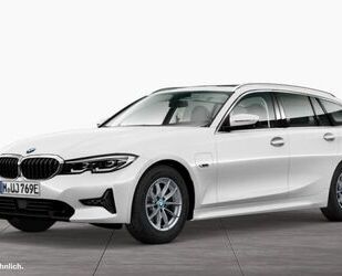 BMW BMW 330e Touring Sport Line AHK LiveCockpitProf LE Gebrauchtwagen