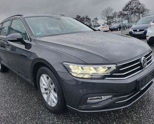 VW Volkswagen Passat Variant Business *DSG*AHK*R-Kame Gebrauchtwagen