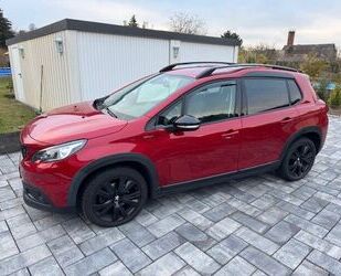 Peugeot Peugeot 2008 GT-Line Benziner Automatik AHK Gebrauchtwagen