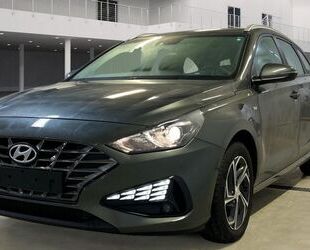 Hyundai Hyundai i30 1.5 T-GDI 159HK+48V ESSENTIAL Kamera Gebrauchtwagen