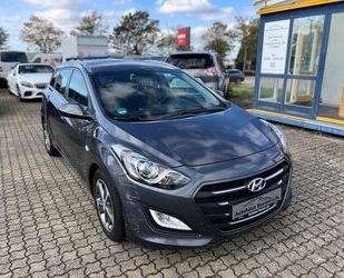 Hyundai Hyundai i30 cw*PDC.Lenkradheizung*Tempomat* Gebrauchtwagen