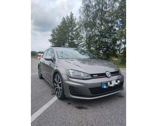 VW Volkswagen Golf GTI 2.0 TSI 1. Hand - 8fach bereif Gebrauchtwagen