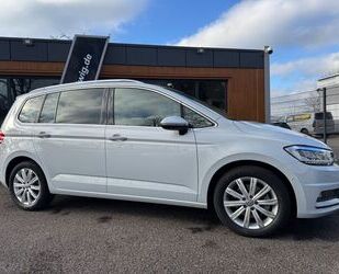 VW Volkswagen Touran Highline DSG LED NAVI KAMERA ALC Gebrauchtwagen