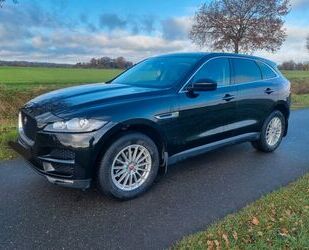 Jaguar Jaguar F-Pace 25d AWD Prestige, AHK, PANO Gebrauchtwagen