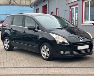 Peugeot Peugeot 5008 Family*7-Sitze*TV/Video*Panorama*Klim Gebrauchtwagen