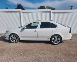 Skoda Skoda Octavia Lim VRS 2l 200PS Automatik Xenon 148 Gebrauchtwagen