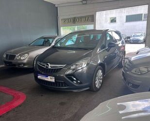 Opel Opel Zafira Tourer. Navi .SHZ .PDC . Ambiente.7Sit Gebrauchtwagen