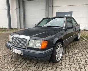 Mercedes-Benz Mercedes-Benz E 230 /AUTOMATIK/KLIMA/ALU/TÜV&AU NE Gebrauchtwagen