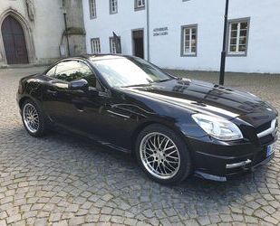 Mercedes-Benz Mercedes-Benz SLK 250 AMG-Exterieur / Automatik/ A Gebrauchtwagen