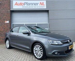 VW Volkswagen Jetta 1.4 TSI Hybrid Highline! Navi! PD Gebrauchtwagen