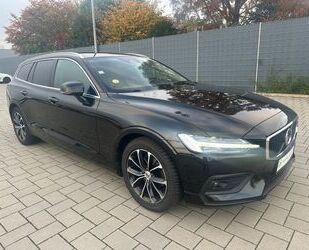 Volvo Volvo V60 Kombi D3 Executive Geartronic/Leder/KAM/ Gebrauchtwagen