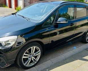 BMW BMW 220iActive Tourer TÜV Neu -M-Fel,Navi,LED,Park Gebrauchtwagen