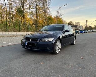 BMW BMW 318i E90 SportPaket Gebrauchtwagen