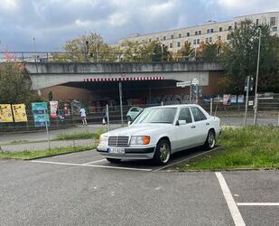 Mercedes-Benz Mercedes-Benz W124 200E TÜV Neu Chromfelgen Gebrauchtwagen