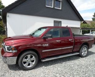 Dodge Dodge RAM 5,7 Hemi 4x4 Quad Cab, R/T Bereifung 20 Gebrauchtwagen