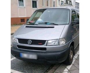 VW Volkswagen VW T4 Caravelle 2.5tdi Baujahr 1999 88 Gebrauchtwagen