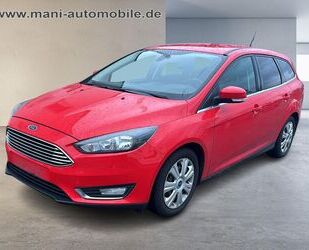 Ford Ford Focus Titanium/ Navi/ Leder/ AHK Gebrauchtwagen