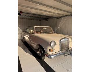 Mercedes-Benz Mercedes-Benz 200 Gebrauchtwagen