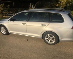 VW Volkswagen Golf 1.6 TDI BlueMotion Comfortline Var Gebrauchtwagen