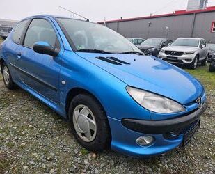 Peugeot Peugeot 206 1.4 * Klima * 2 Hand Gebrauchtwagen